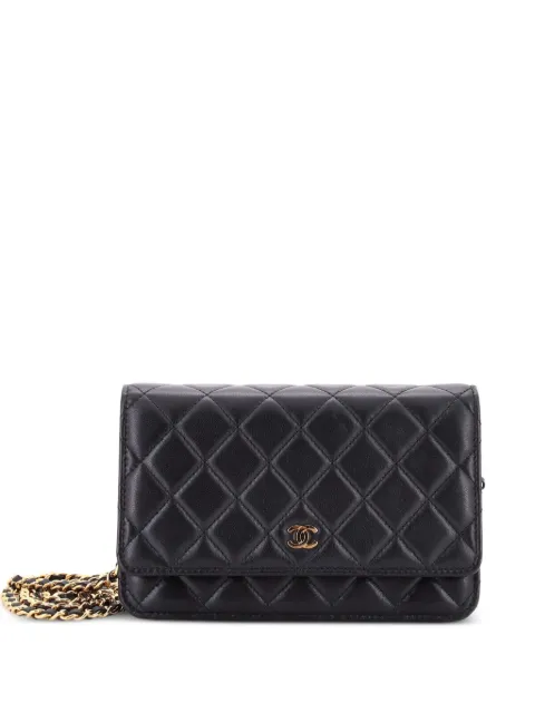 CHANEL Pre-Owned Wallet on Chain Quilted Lambskin crossbody bag Black ZLEFGATCKE9MNKM6