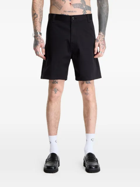 Carhartt WIP Brady logo-patch shorts Black I0365038906
