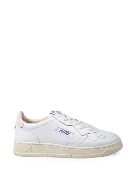 Autry Medalist low sneakers in white leather and snow white suede White AULMBJ04