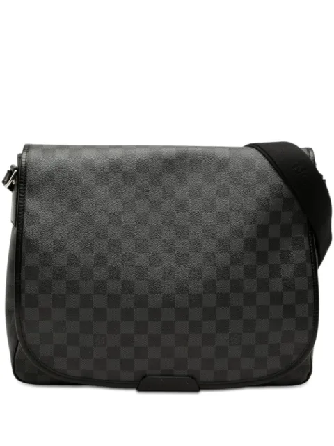 Louis Vuitton Pre-Owned 2009 Damier Graphite Daniel GM crossbody bag Black 1HQOGQS727V2U1QZ