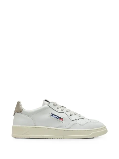 Autry Medalist perforated sneakers White AULMLL27