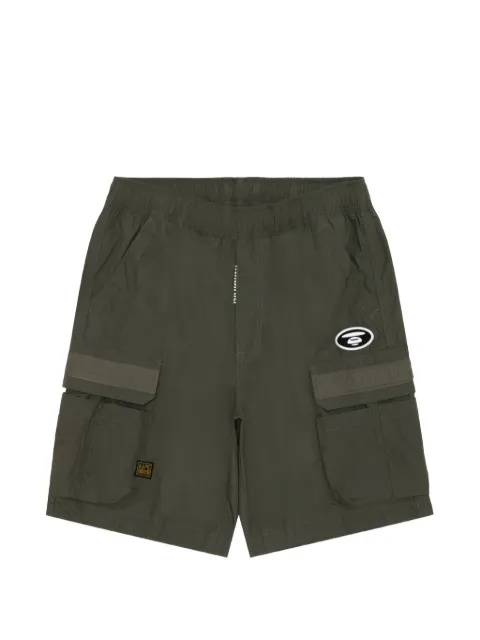 AAPE BY *A BATHING APE® logo-patch cargo shorts Green ASPD602XXQ