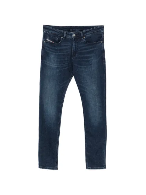 Diesel 1979 Sleenker logo-patch jeans Blue A035950KBBD