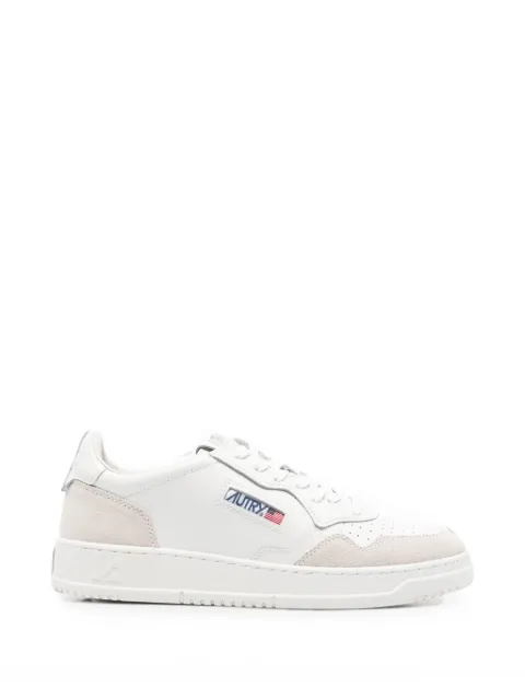 Autry Medalist perforated sneakers White AULMLS30