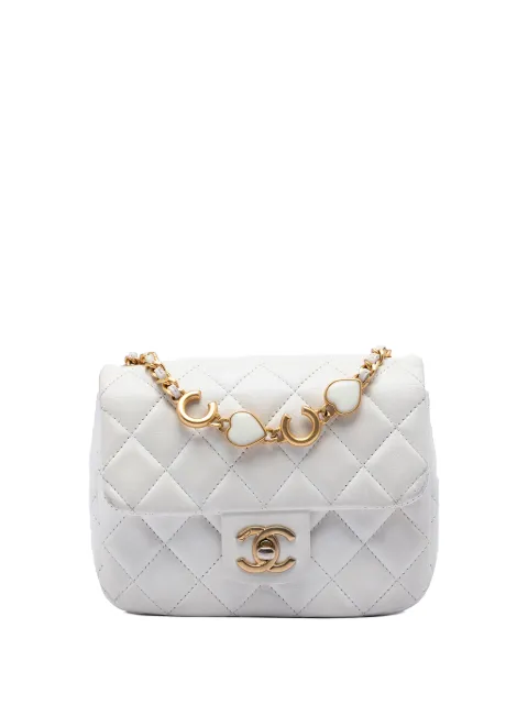 CHANEL Pre-Owned 2021-2026 Mini Square Classic Lambskin Enamel Coco Hearts Single Flap crossbody bag White JYCCC9BBTH7E6UI1