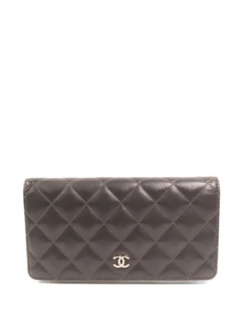 CHANEL Pre-Owned CC quilted long wallet Black A31509