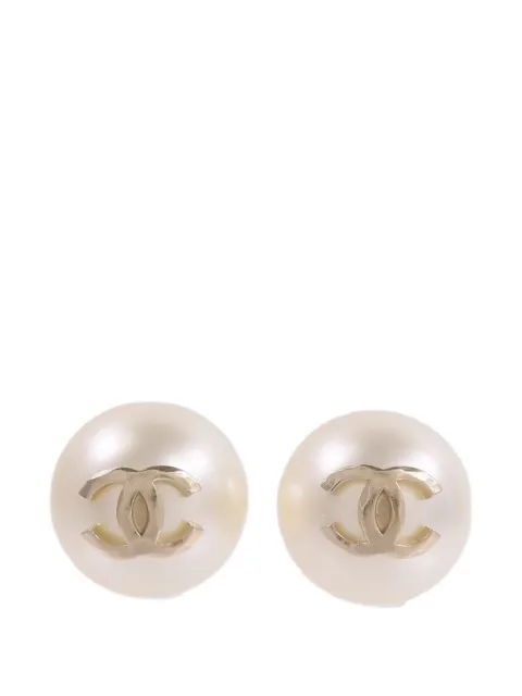 CHANEL Pre-Owned CC faux-pearl earrings Gold EARRING