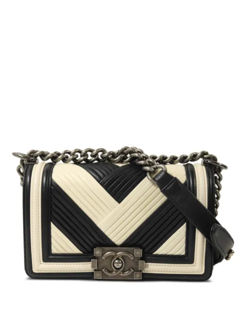 CHANEL Pre-Owned 20 Boy chain shoulder bag Black BOY20
