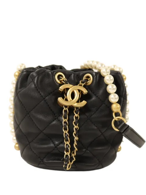 CHANEL Pre-Owned mini Pearl calfskin bucket bag Black MINIPEARLBUCKETBAG