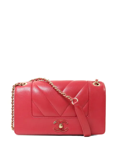 CHANEL Pre-Owned CC turn-lock shoulder bag Red SHOULDERBAG
