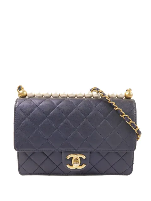 CHANEL Pre-Owned CC turn-lock shoulder bag Blue PEARLFLAPBAG