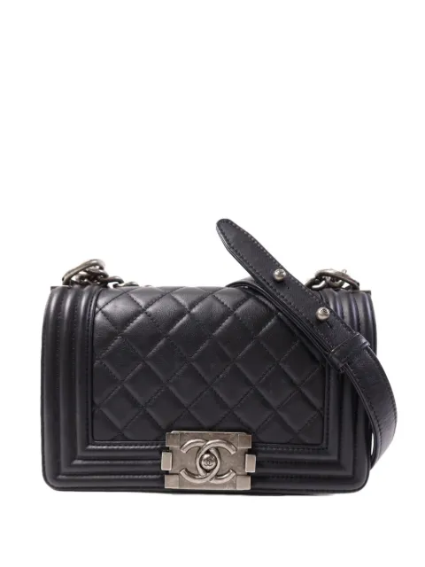 CHANEL Pre-Owned Boy CC turn-lock chain-strap shoulder bag Black BOY20CM