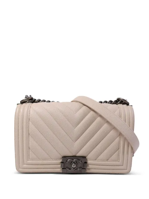 CHANEL Pre-Owned 25 Boy chain-strap shoulder bag Neutrals A67086