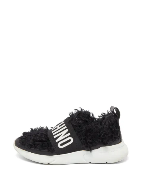 Moschino Pre-Owned logo-strap faux-fur sneakers Black 901830