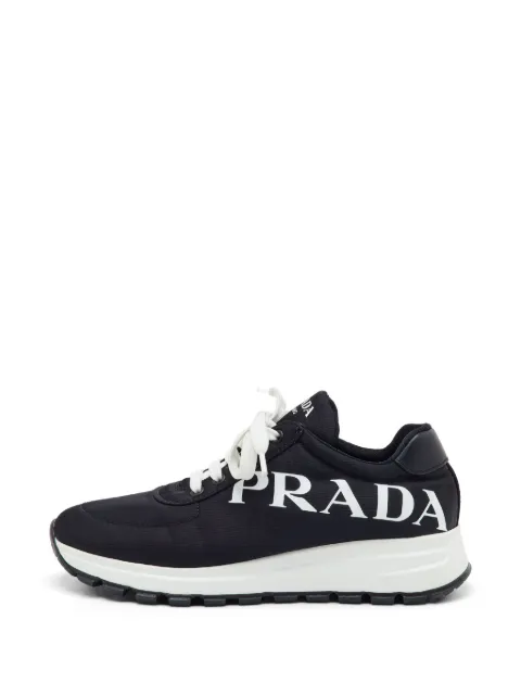 Prada Pre-Owned logo-print low-top lace-up sneakers Black 1329394