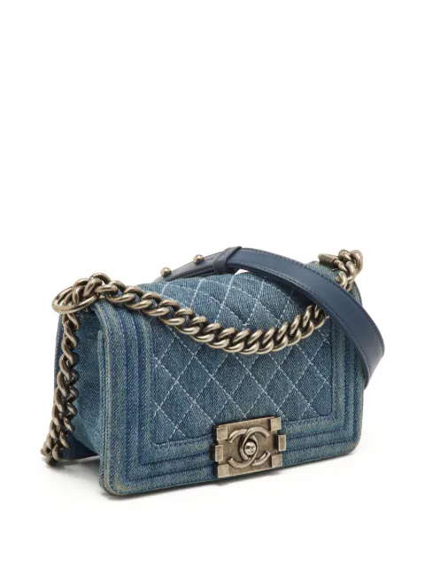 CHANEL Pre-Owned small Boy quilted flap cross body bag Blue 1294841