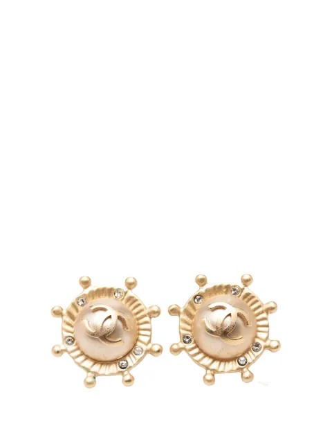 CHANEL Pre-Owned 2005 CC Gold Plated Faux Pearl and Strass Ships Wheel Push Back Earrings costume earrings Gold H8FDIQ7EZ9I083ID