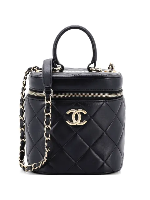 CHANEL Pre-Owned Trendy CC Top Handle Vanity Case Quilted Lambskin Small shoulder bag Black 3B0LZLXZMY2CN6EH