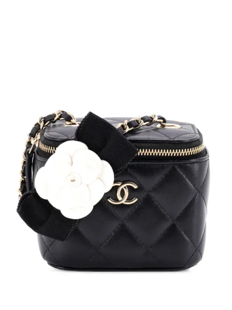 CHANEL Pre-Owned Camellia Bow Vanity Case with Chain Quilted Lambskin Mini crossbody bag Black AFFXX1A6ZEVJ66LY