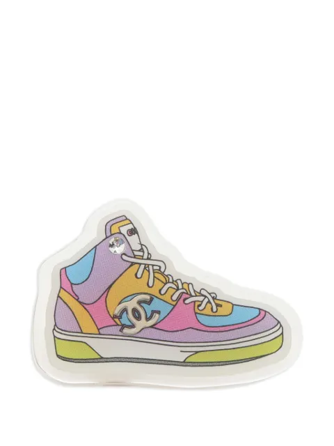 CHANEL Pre-Owned 1986-1988 Coco Mark sneakers rhinestone brooch Gold 1060234