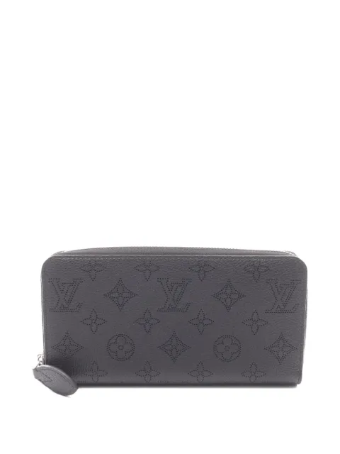 Louis Vuitton Pre-Owned 2016 Mahina Zippy wallet Black 1067739TN0136