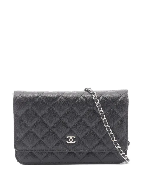 CHANEL Pre-Owned 2021s Matelassé chain shoulder bag Black 1073764C10UH0L2