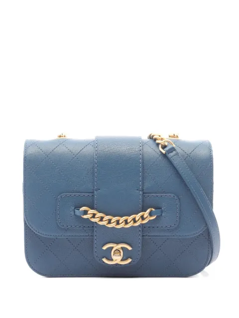 CHANEL Pre-Owned 2017-2018 Chain Flap Matelassé Caviar leather shoulder bag Blue 107287624904460