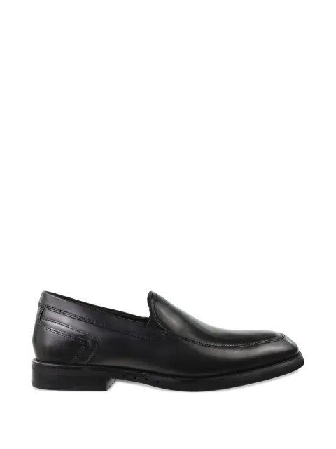 Clarks Originals Un Hugh Step leather loafers Black 26169021