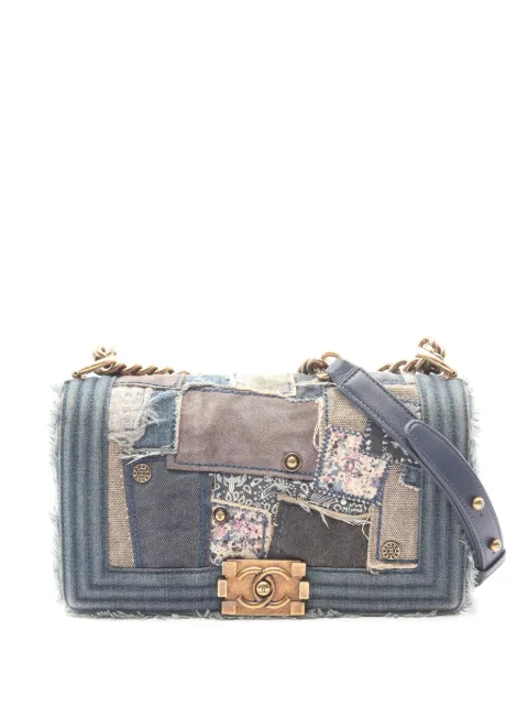 CHANEL Pre-Owned 2015-2016 Old Medium Patchwork Denim Boy Flap crossbody bag Blue CJH7GPDOJ1VPAJAE