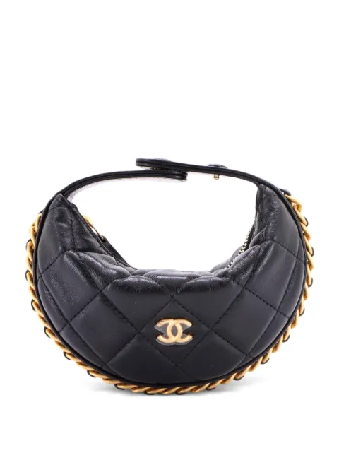 CHANEL Pre-Owned Chain Around Pouch Quilted Lambskin Extra Mini hobo bag Black VFDIINGXU6MTV99B