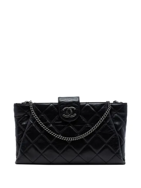 CHANEL Pre-Owned 2014-2015 Quilted Glazed Calfskin Coco Pleats Chain Clutch crossbody bag Black T42GNZ423T1KFSGN