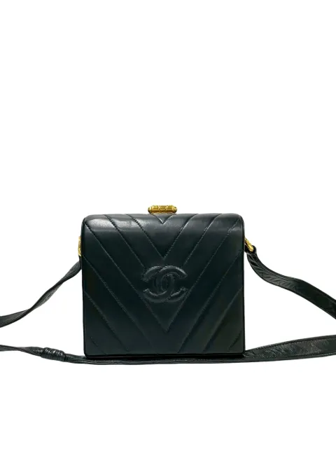 CHANEL Pre-Owned 1991-1994 CC Chevron Lambskin Box crossbody bag Black BC592GNFE5BPQX2B