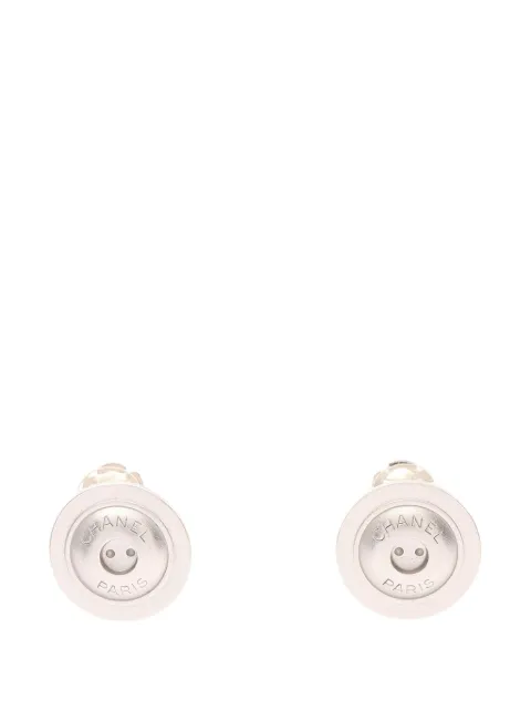 CHANEL Pre-Owned 2000 Stainless Steel Logo Button Clip On Earrings costume earrings Silver CR4451NG4Z9T7PWI