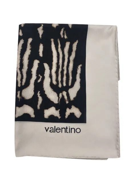 Valentino Garavani logo-print silk scarf White WEI114TJV