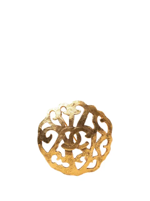 CHANEL Pre-Owned 1980-1990 CC Gold Plated Filigree Brooch costume brooch Gold XLDO7ZJDAFSK92MJ