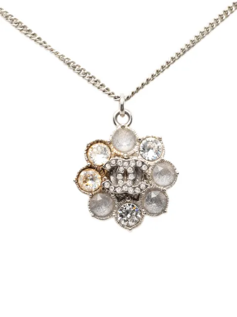 CHANEL Pre-Owned 2016 CC Brass Strass Flower Pendant Necklace costume necklace Silver ZNSUEKETUH3N6BMD
