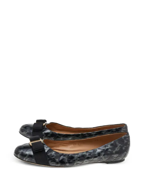 Ferragamo Pre-Owned Vara bow quilted ballet flats Black 541449