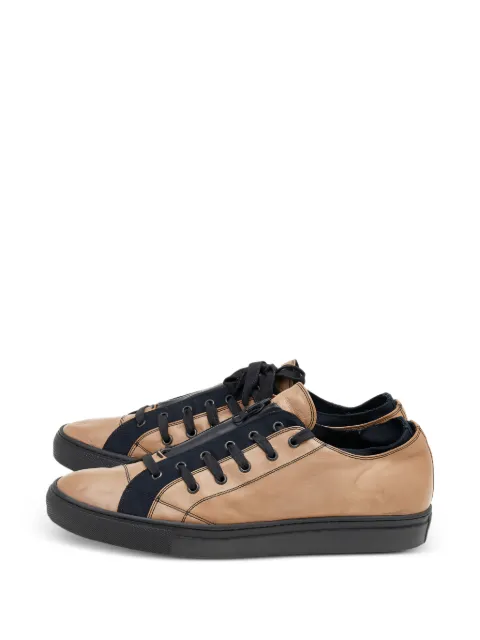 Valentino Garavani Pre-Owned zip-detail low-top sneakers Neutrals 612624