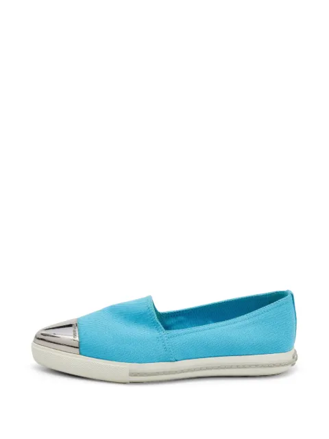 Miu Miu Pre-Owned metal cap-toe sneakers Blue 656427