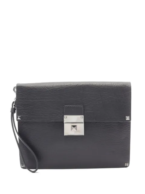 Valentino Garavani Pre-Owned 2010s Rockstud leather clutch bag Black 1071093