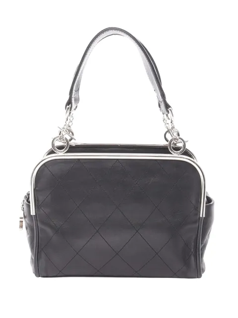 CHANEL Pre-Owned 2005-2006 Lambskin Ultimate Soft Frame handbag Black AUYCUKOTHIUYNCPL