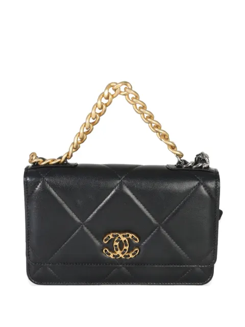 CHANEL Pre-Owned quilted Chanel 19 shoulder bag Black 152912