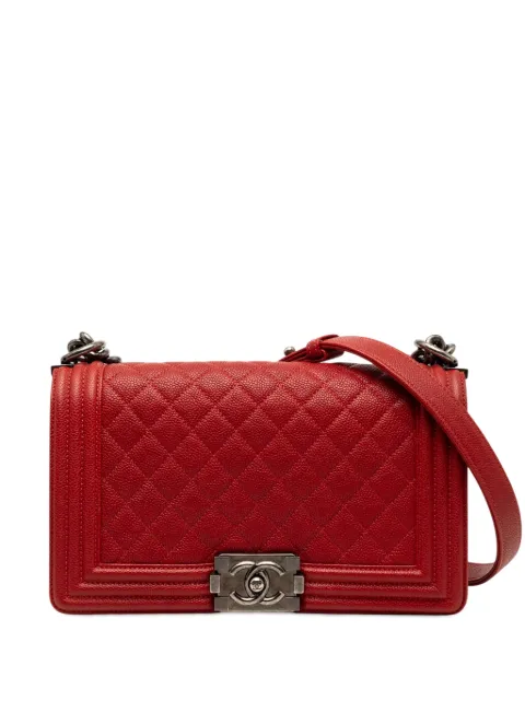 CHANEL Pre-Owned 2016-2017 Old Medium Quilted Caviar Boy Flap crossbody bag Red LAAHQSUSTNI6NGIH
