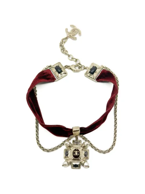 CHANEL Pre-Owned 2017 Renaissance velvet choker Gold CHVELVETNKL