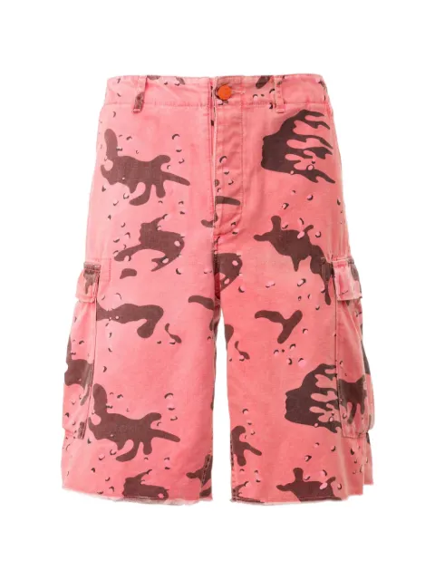 HELLSTAR camouflage-print cargo shorts Pink HSSS26SH1