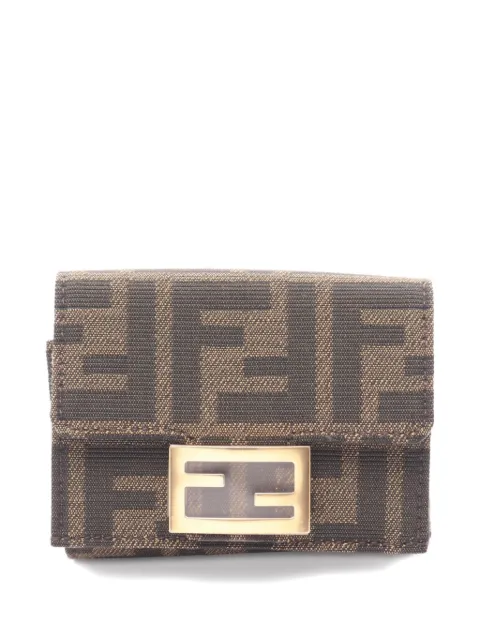 Fendi Pre-Owned 2020s Baguette Zucca trifold wallet Brown 1070035