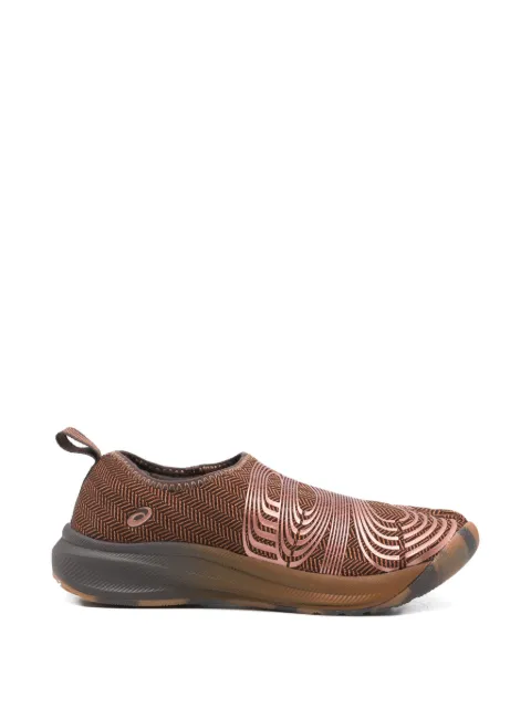 ASICS Lyasa FF split-toe sneakers Brown 1202A542200