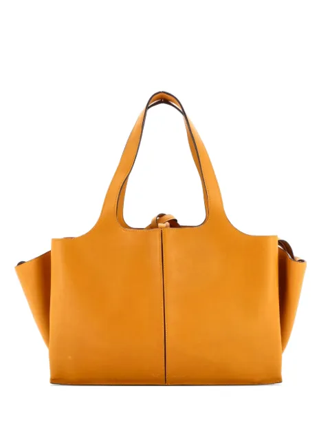 Celine Pre-Owned Tri-Fold Smooth Calfskin Medium shoulder bag Yellow UL32F0L3FJT2T35K