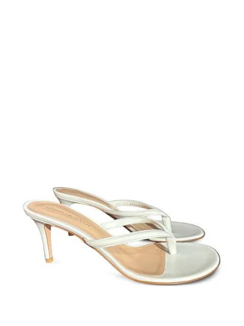 Gianvito Rossi T-strap thong sandals White G1126070RICNAP
