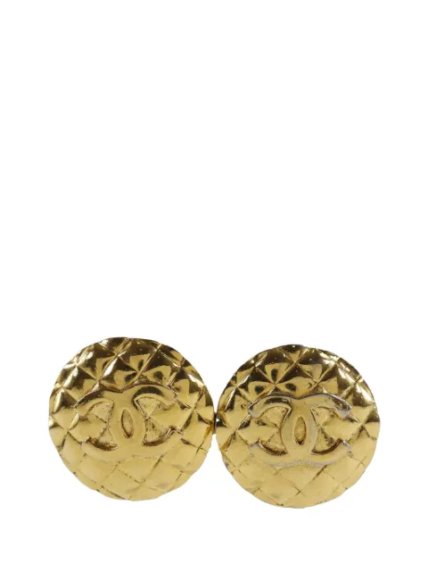 CHANEL Pre-Owned 1980-1990 CC Quilted Gold Plated Round Clip On Earrings costume earrings Gold VC7PBPY6G7J8NQFK